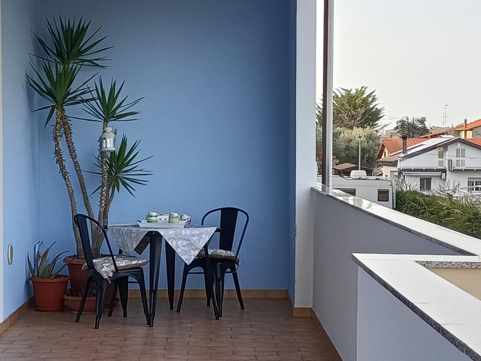 Apartamento La Casina Azzurra Montesilvano Marina Exterior foto